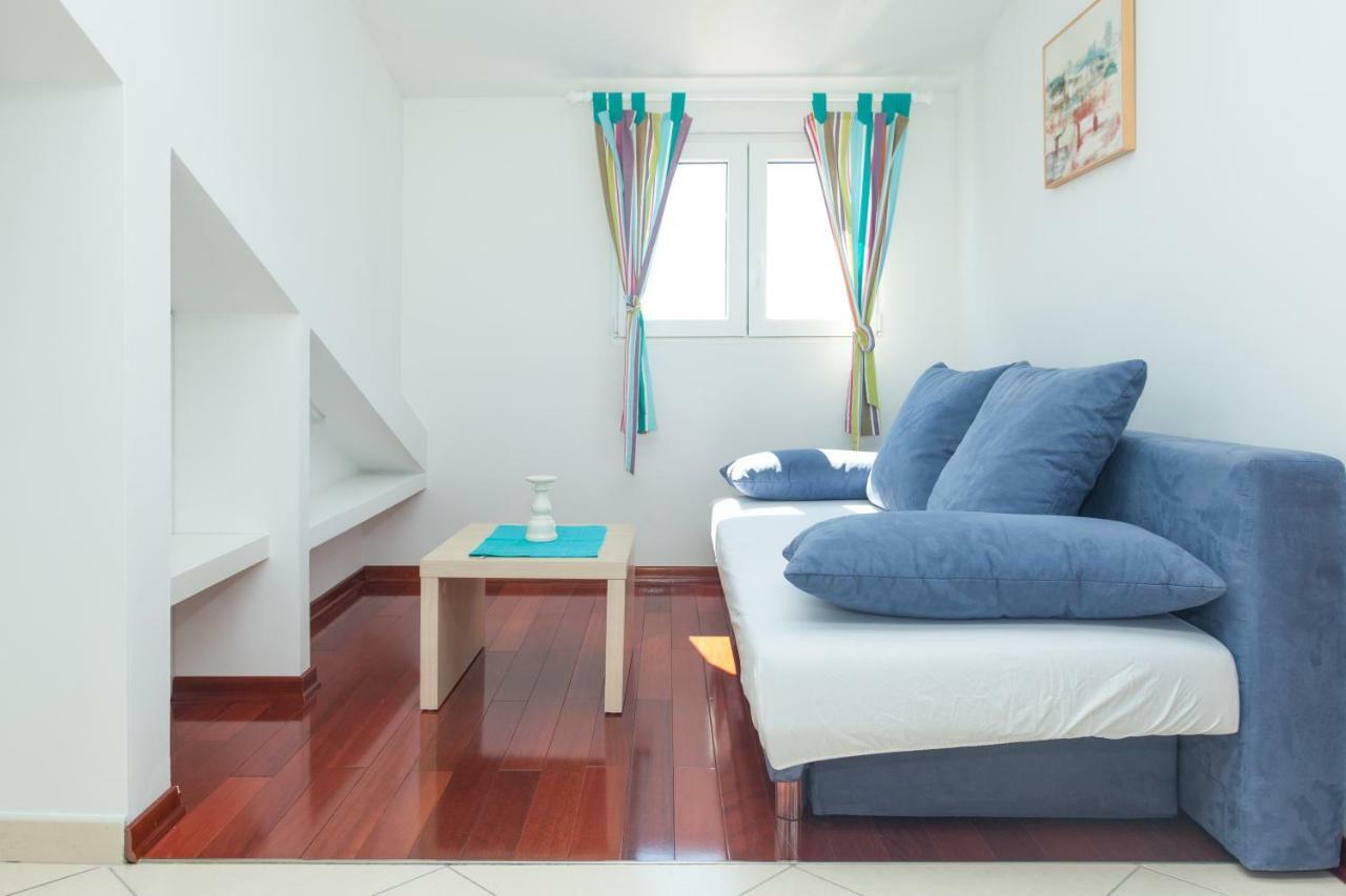 Alpeza Apartments Bol Kültér fotó